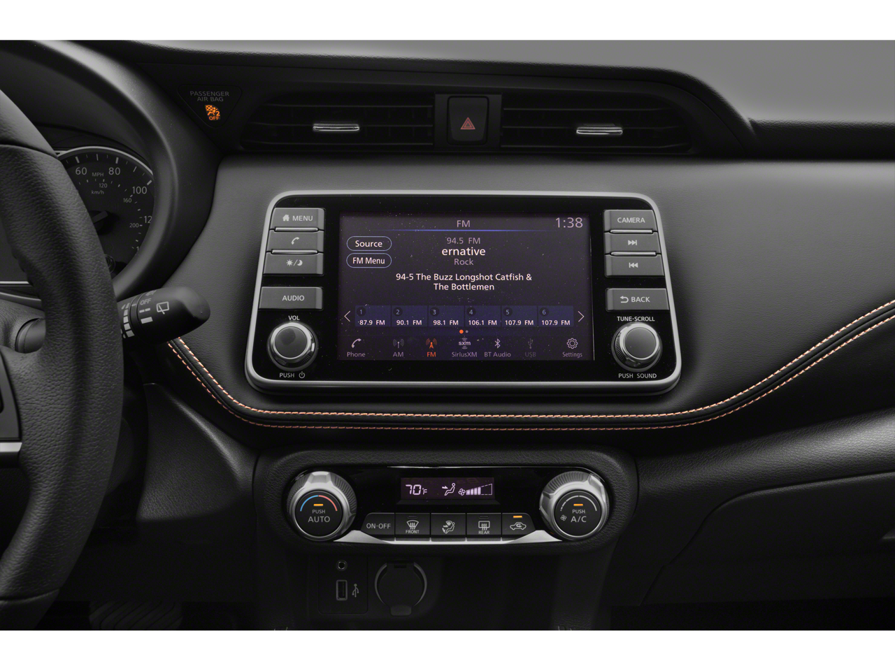 2019 Nissan Kicks SR