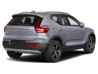 2023 Volvo XC40 B5 Plus Bright Theme