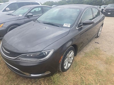 2016 Chrysler 200 Limited
