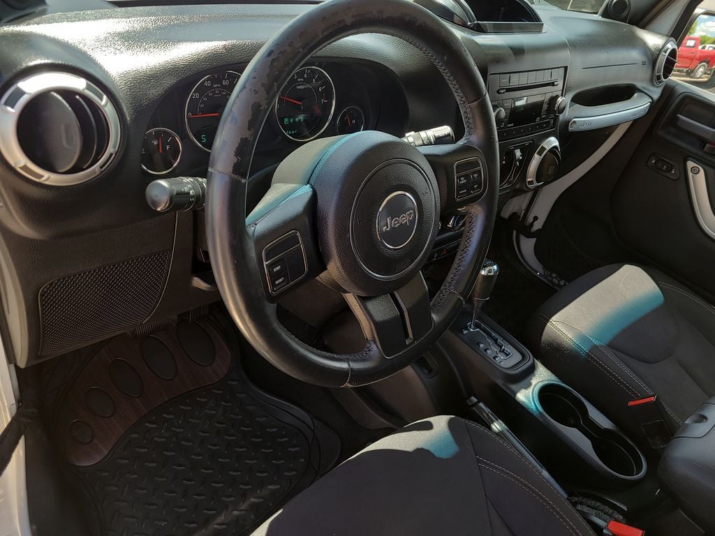 2013 Jeep Wrangler Unlimited Sahara
