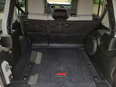 2021 Jeep Wrangler Unlimited Sahara High Altitude