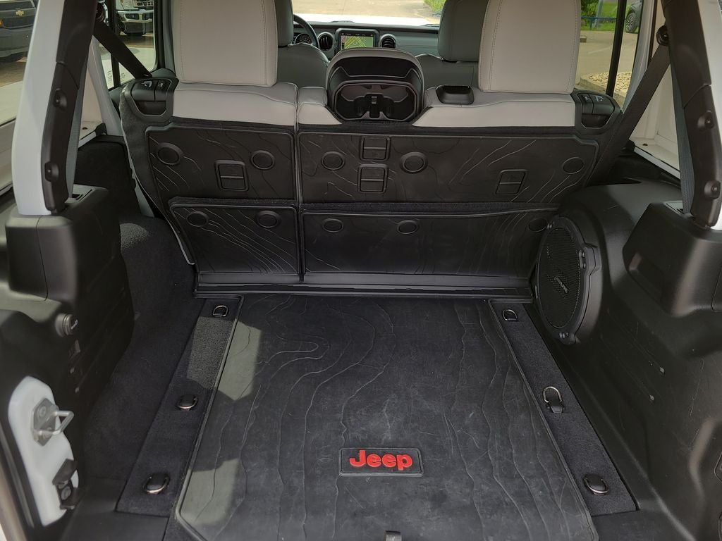 2021 Jeep Wrangler Unlimited Sahara High Altitude