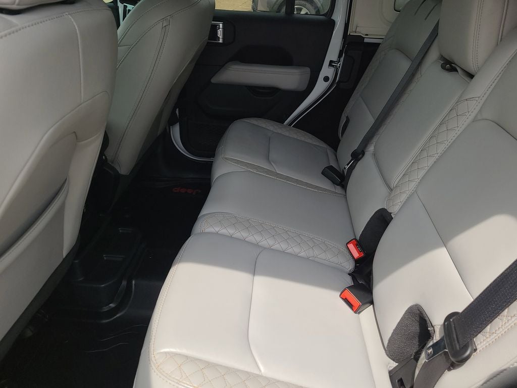2021 Jeep Wrangler Unlimited Sahara High Altitude