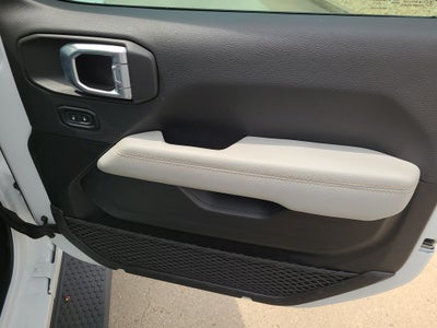 2021 Jeep Wrangler Unlimited Sahara High Altitude