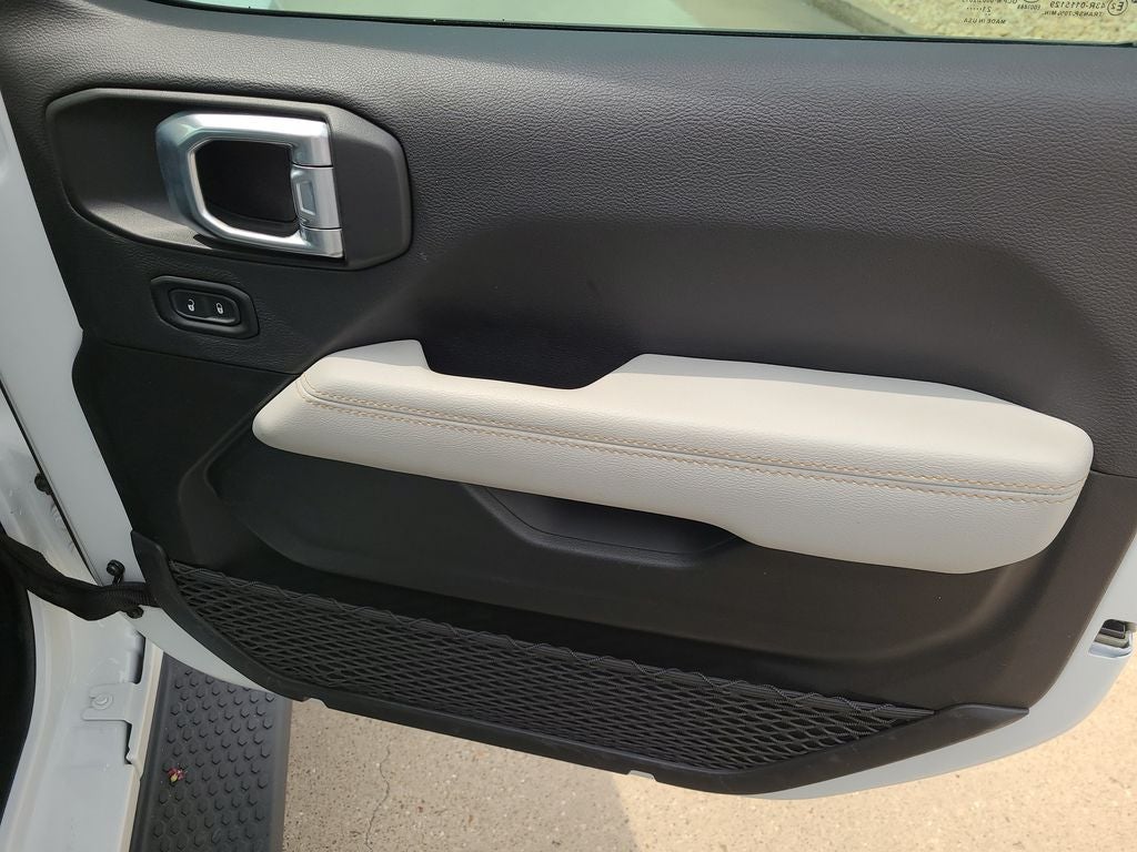 2021 Jeep Wrangler Unlimited Sahara High Altitude