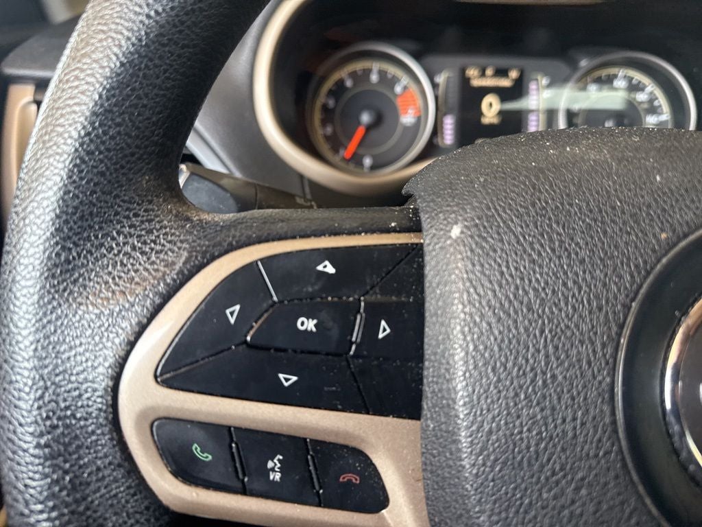 2017 Jeep Cherokee Sport