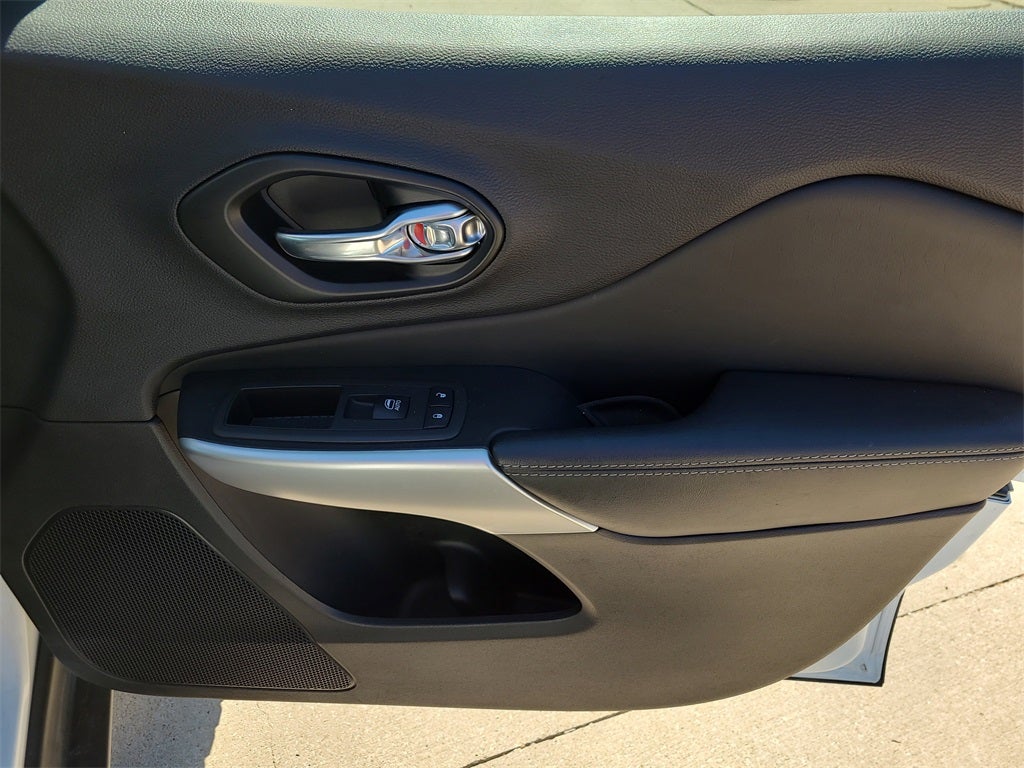 2022 Jeep Cherokee X