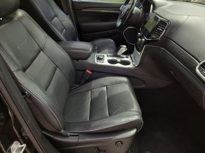 2020 Jeep Grand Cherokee Summit