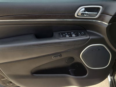 2020 Jeep Grand Cherokee Summit