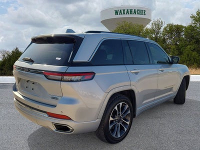 2022 Jeep Grand Cherokee Overland