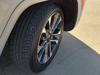 2022 Jeep Grand Cherokee Overland