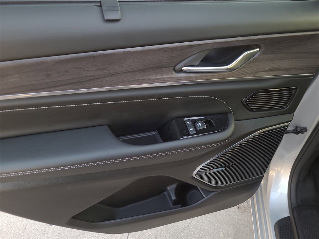 2022 Jeep Grand Cherokee L Overland