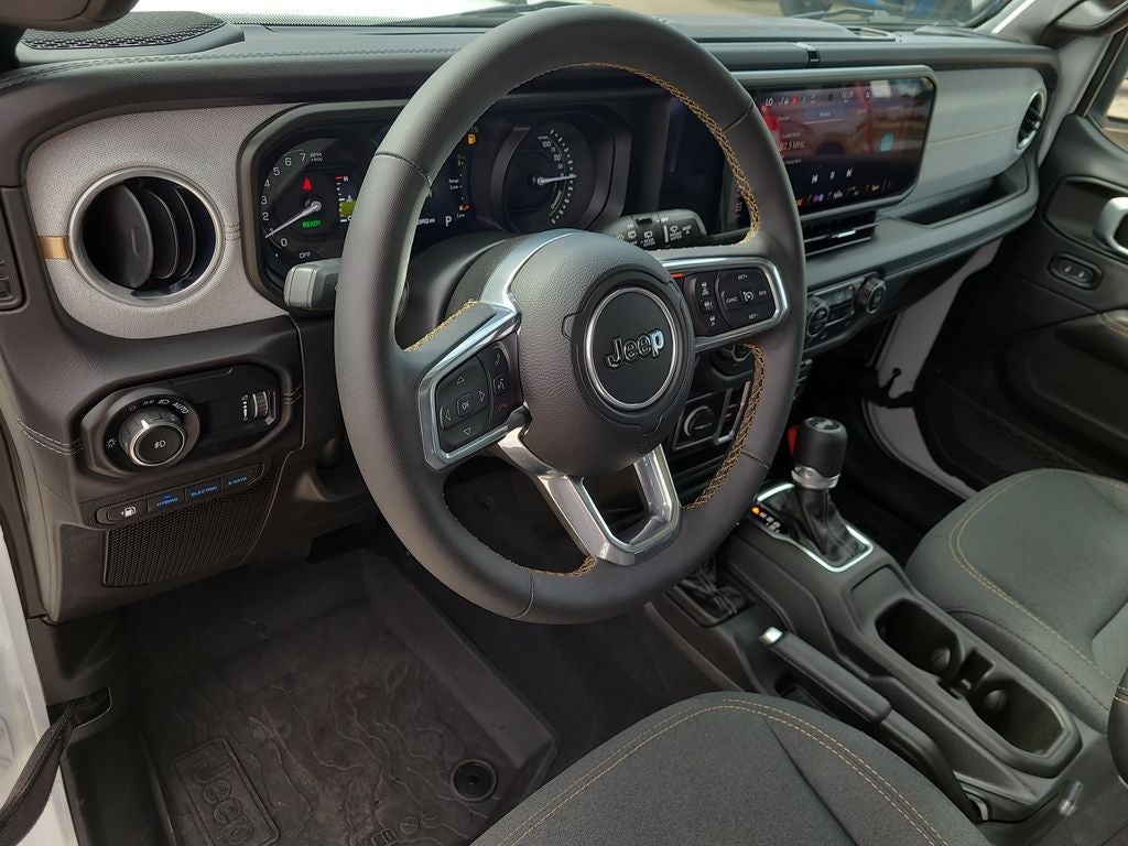 2024 Jeep Wrangler Sahara 4xe