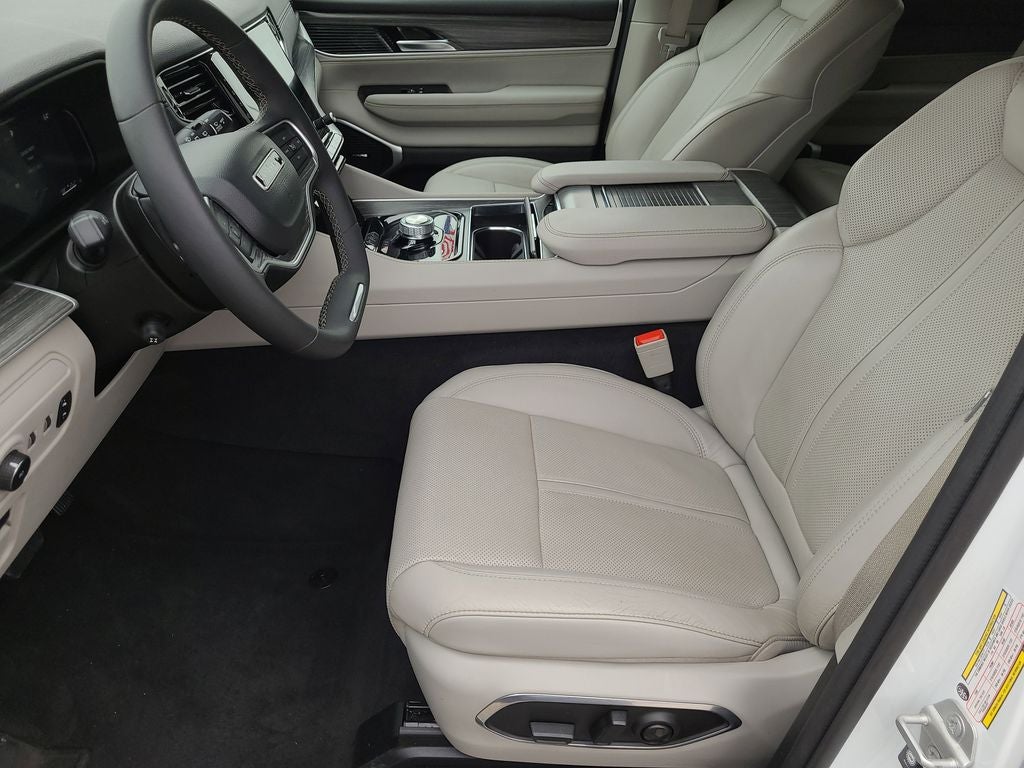 2024 Jeep Wagoneer Series II