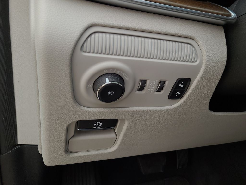 2022 Jeep Grand Wagoneer Series I