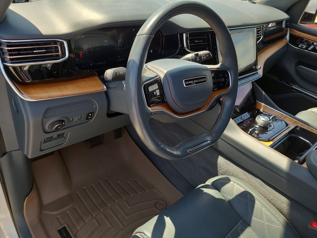 2022 Jeep Grand Wagoneer Series III
