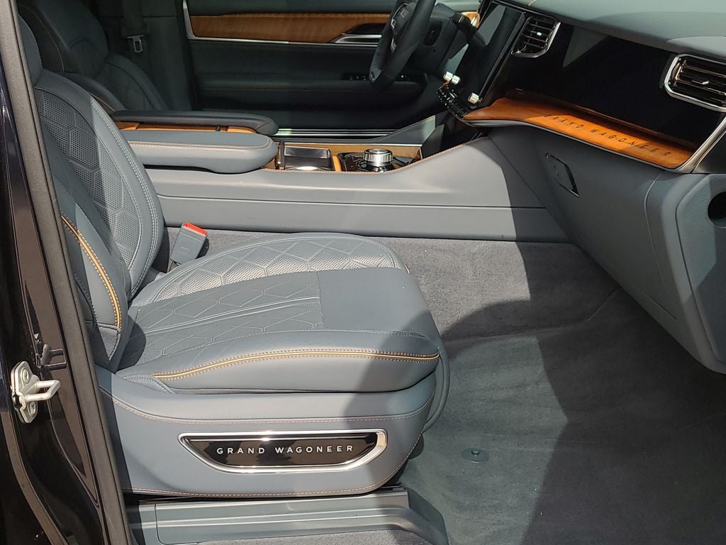 2024 Jeep Grand Wagoneer Series III
