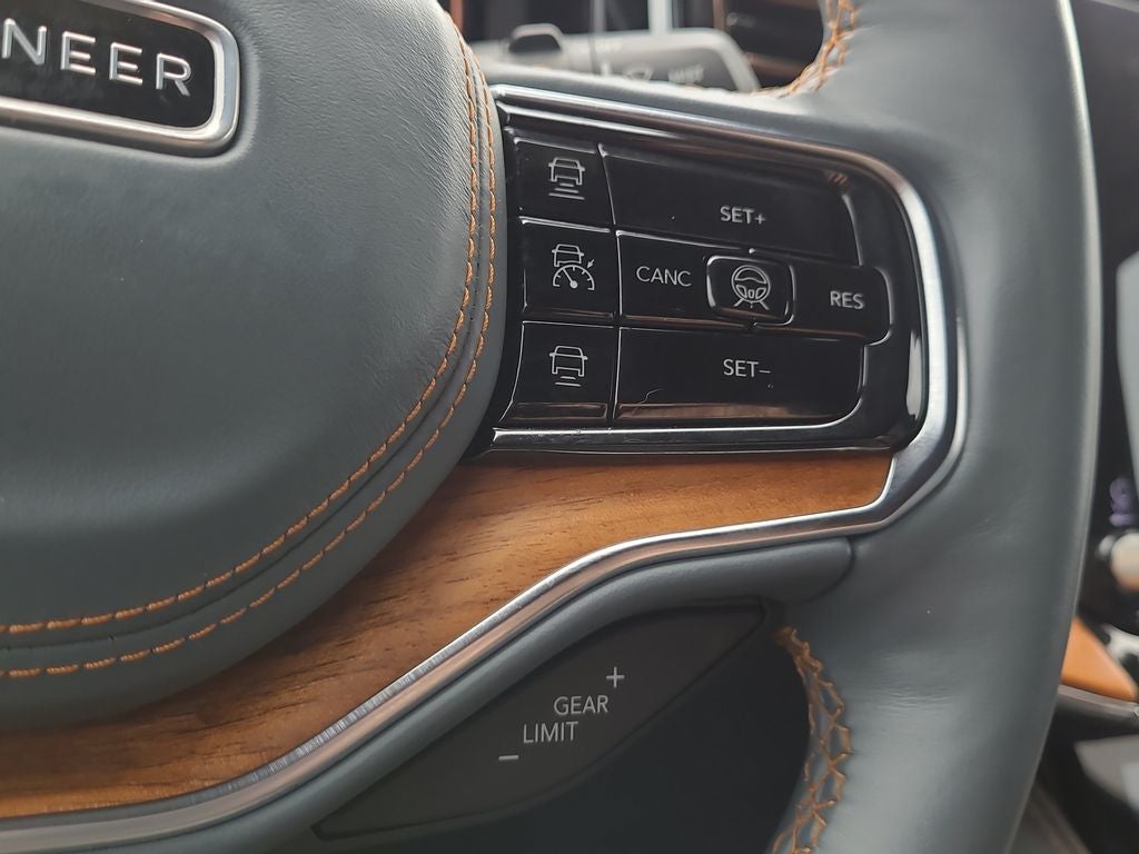 2024 Jeep Grand Wagoneer Series III
