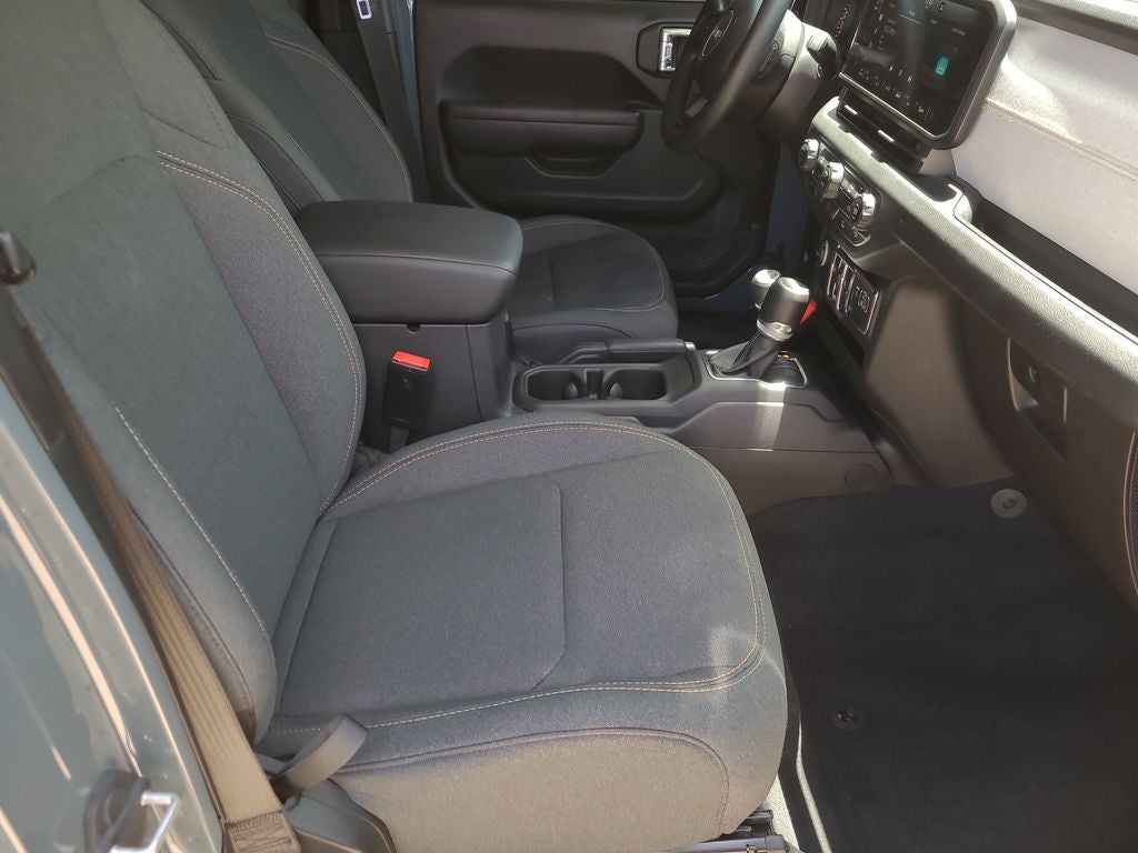 2025 Jeep Gladiator Nighthawk