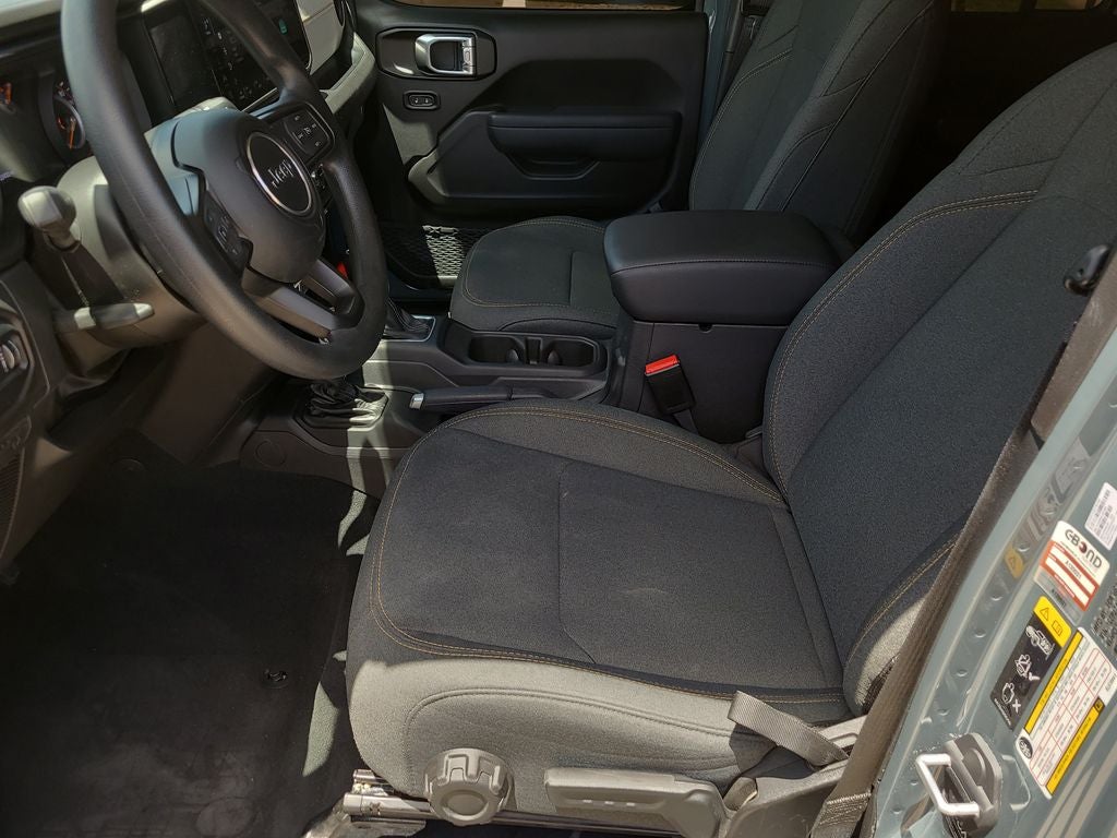 2025 Jeep Gladiator Nighthawk