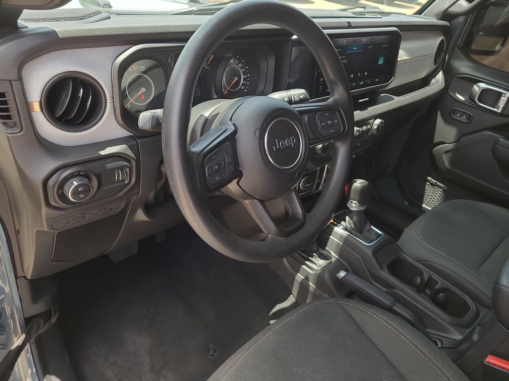 2025 Jeep Gladiator Nighthawk