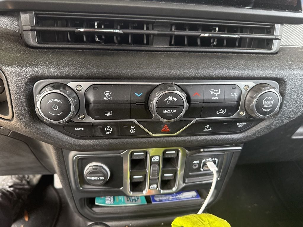2025 Jeep Gladiator Nighthawk