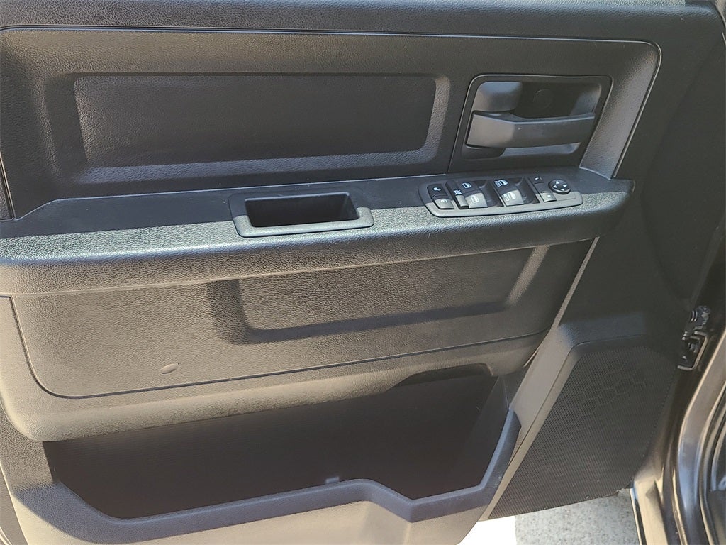 2024 RAM 1500 Classic Tradesman