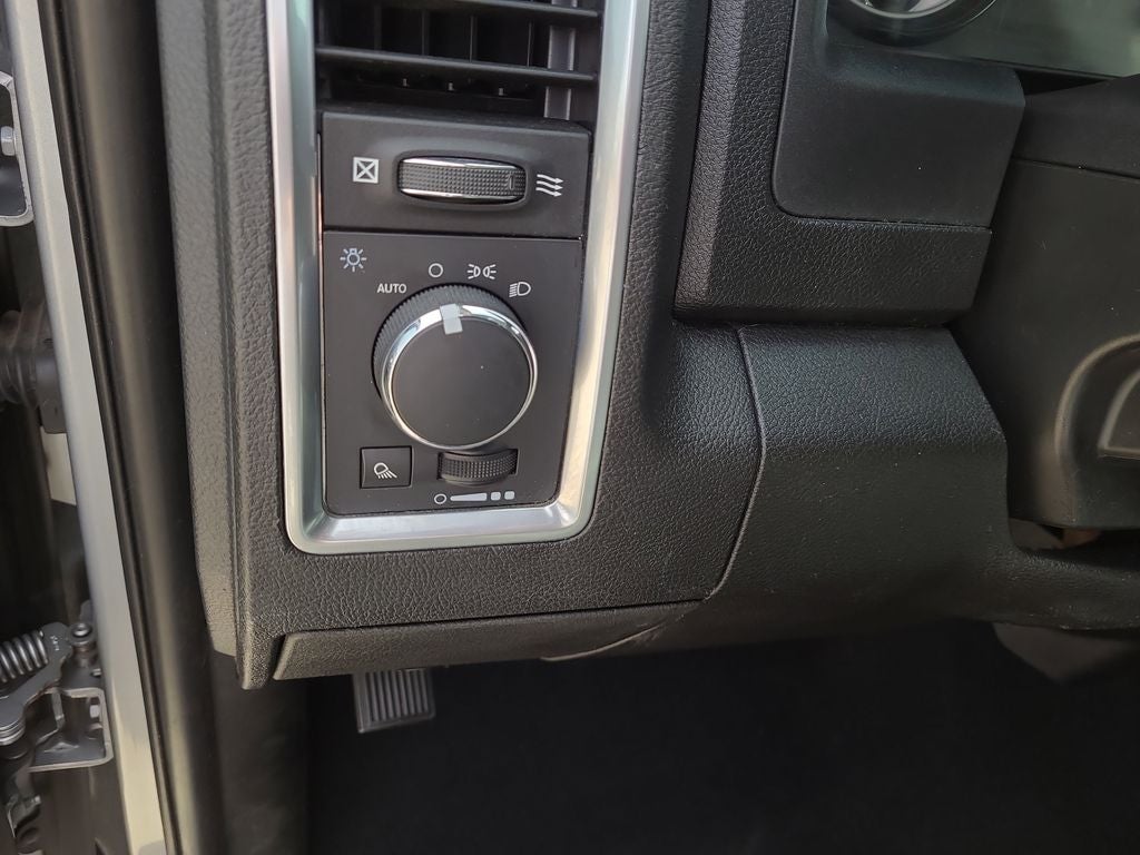 2021 RAM 1500 Classic SLT