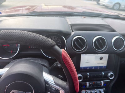 2016 Ford Mustang V6