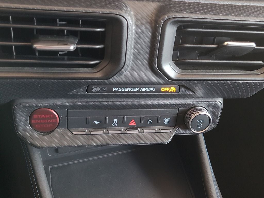 2025 Ford Mustang Dark Horse