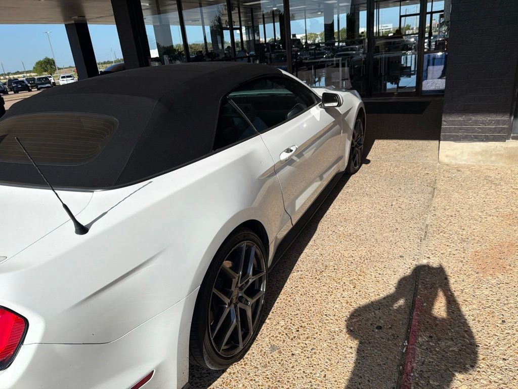 2022 Ford Mustang EcoBoost Premium