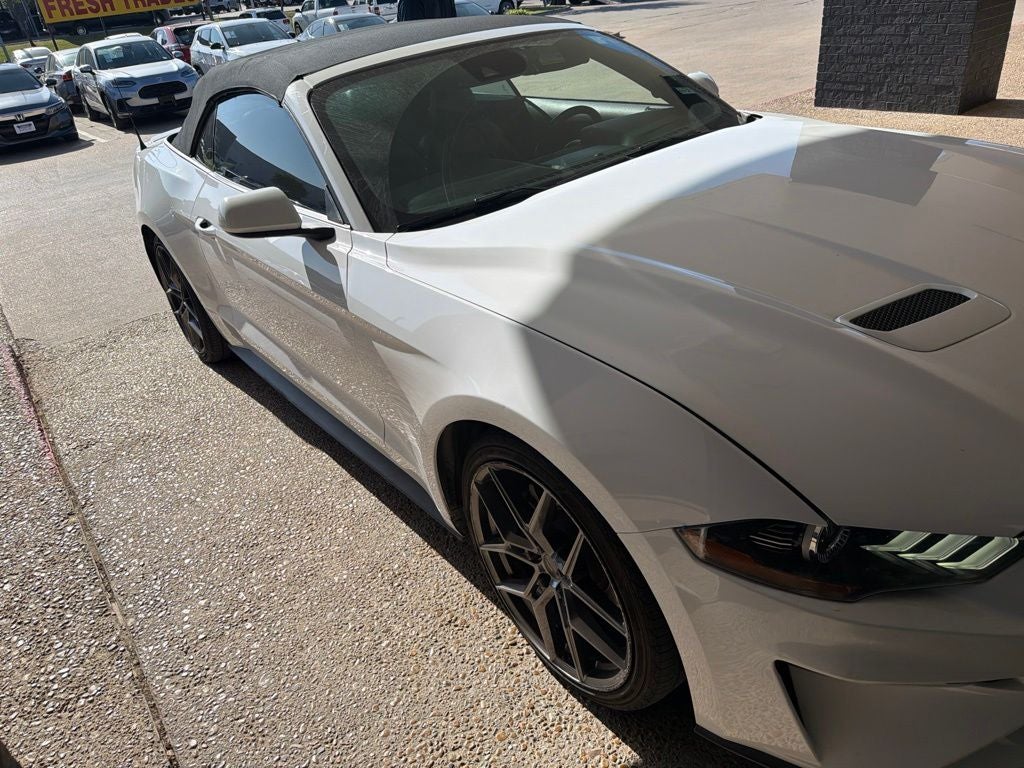 2022 Ford Mustang EcoBoost Premium