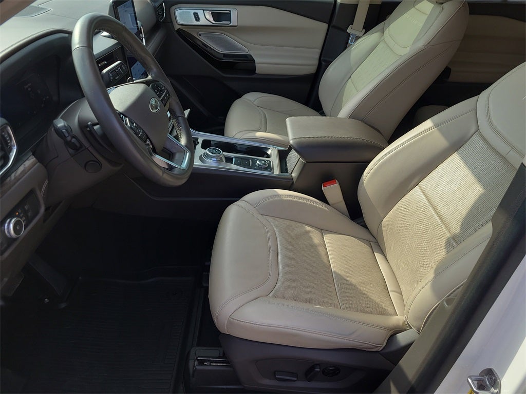 2021 Ford Explorer Platinum