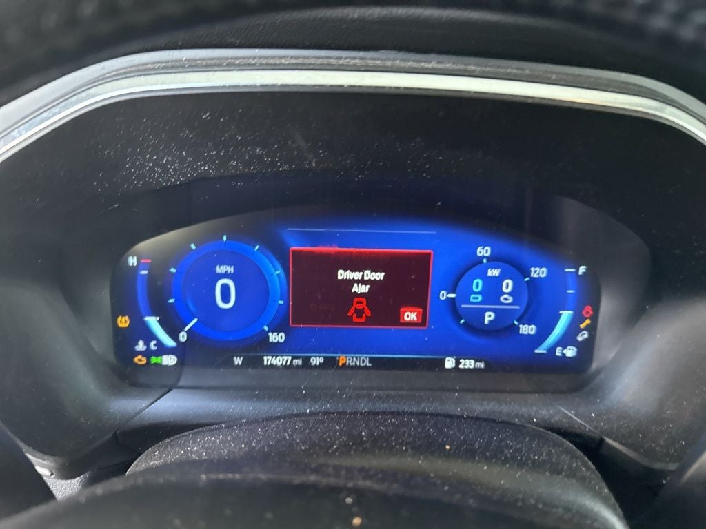 2020 Ford Escape Hybrid Titanium