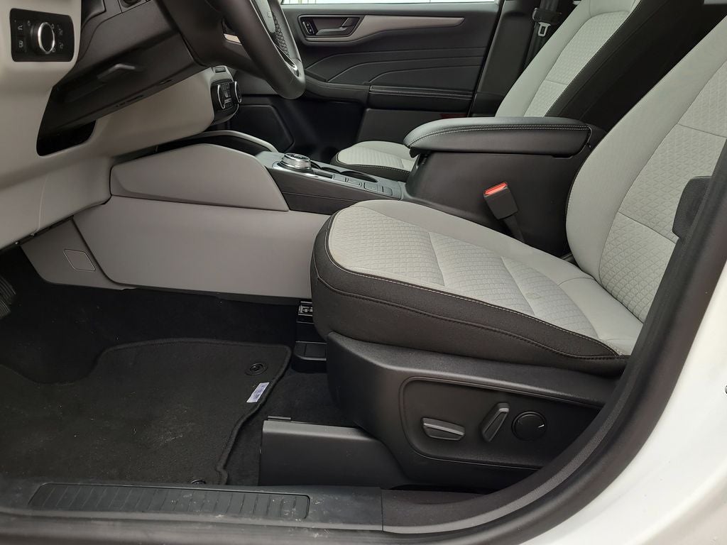 2023 Ford Escape Hybrid Active