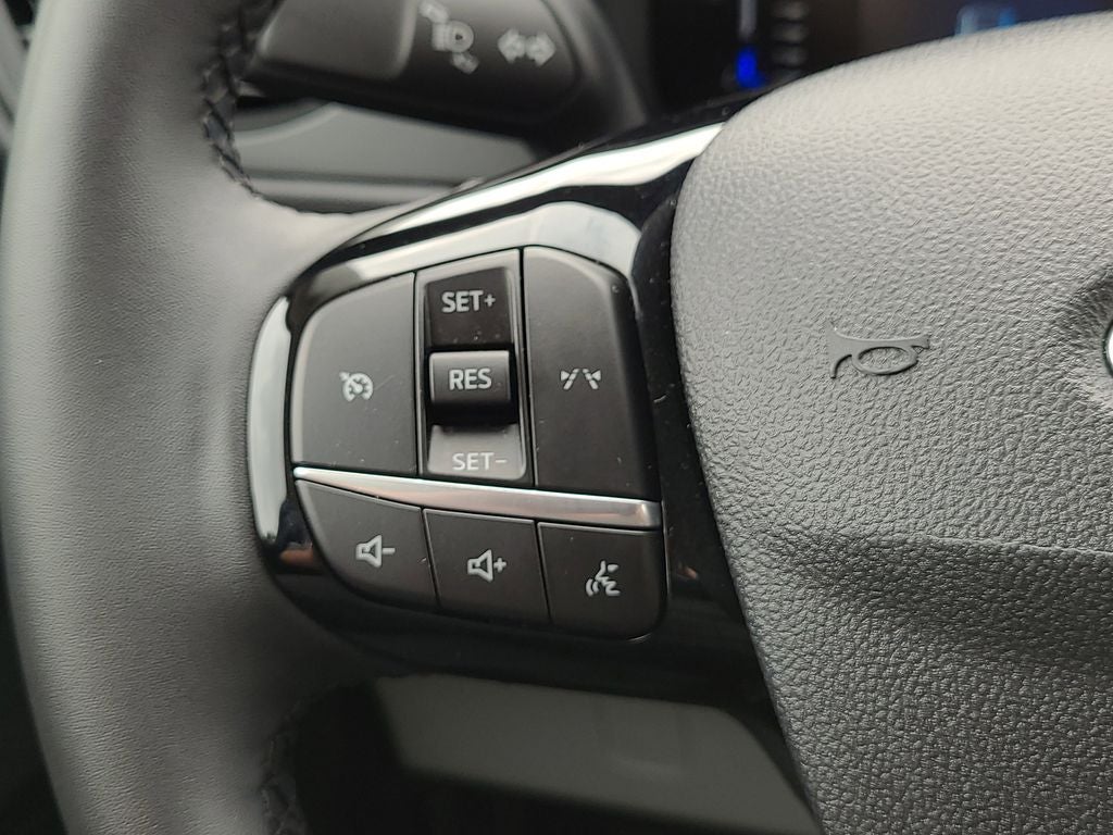 2023 Ford Escape Hybrid Active