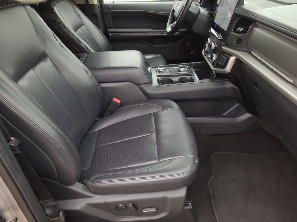 2023 Ford Expedition Max XLT