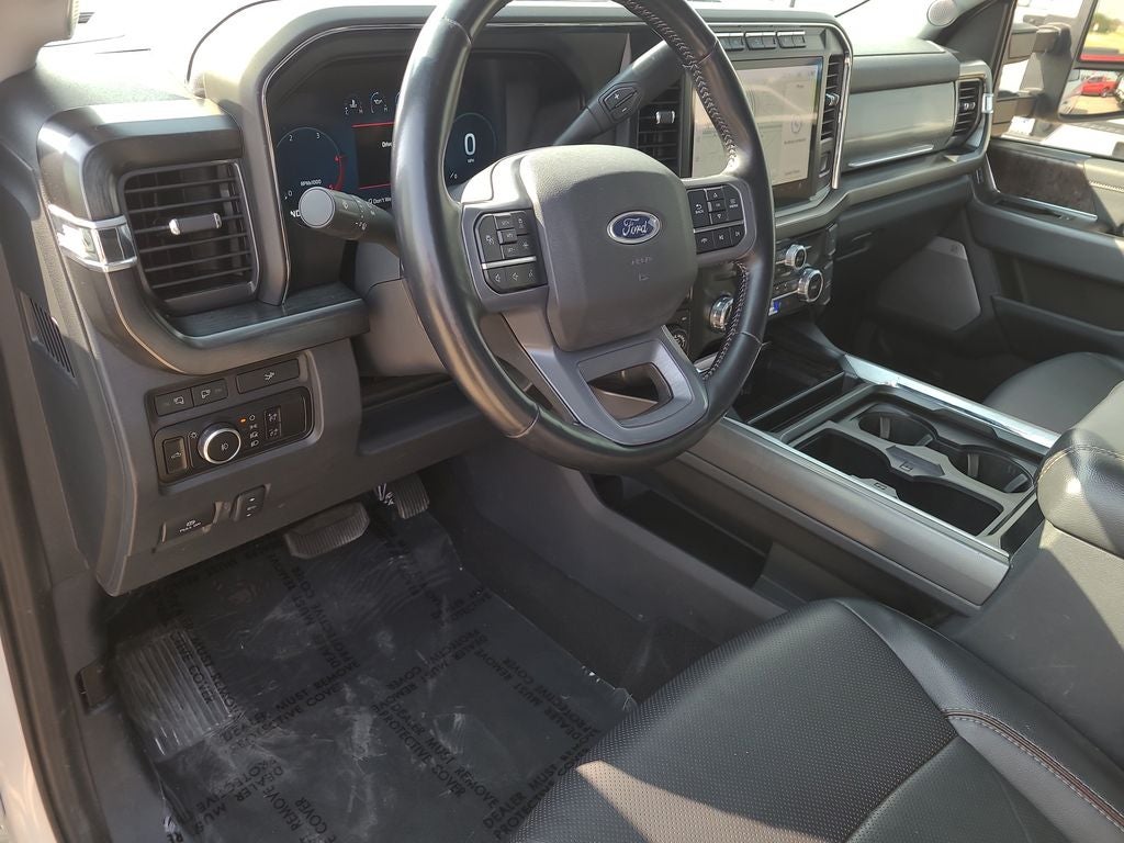 2023 Ford F-250SD Lariat