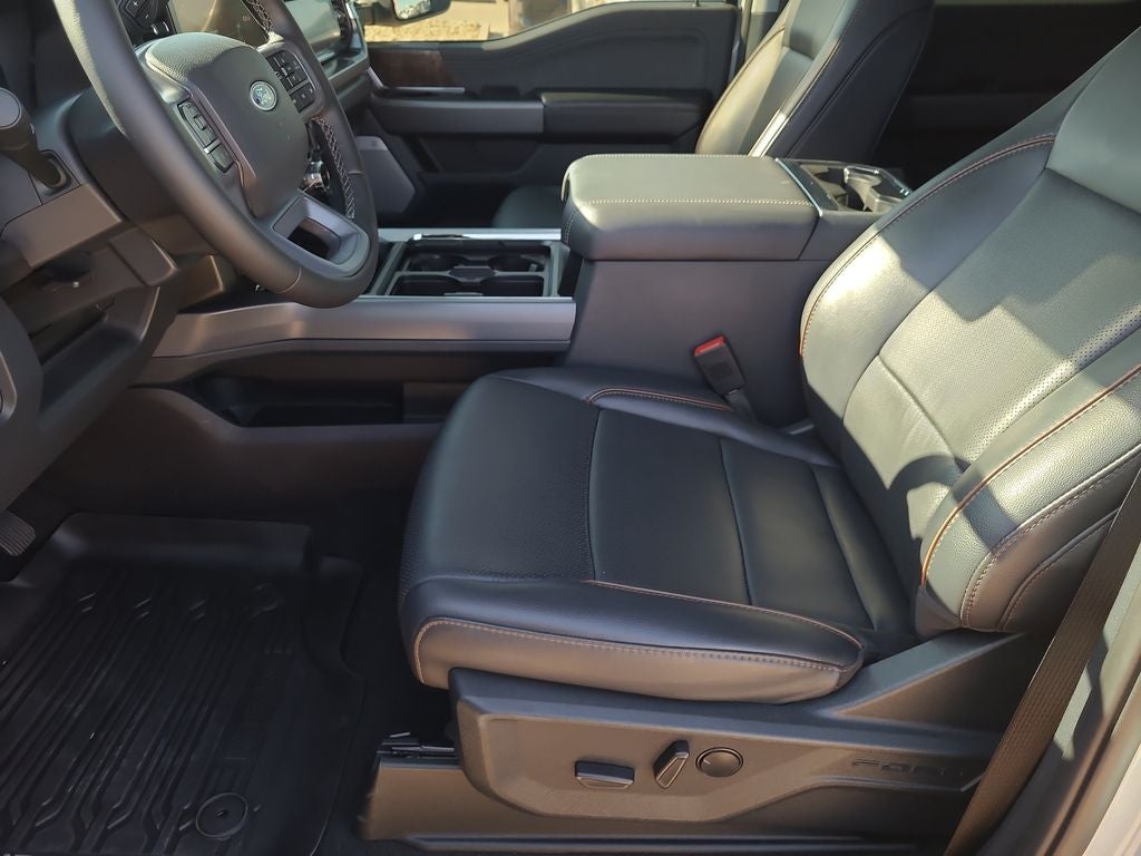 2025 Ford F-250SD Lariat