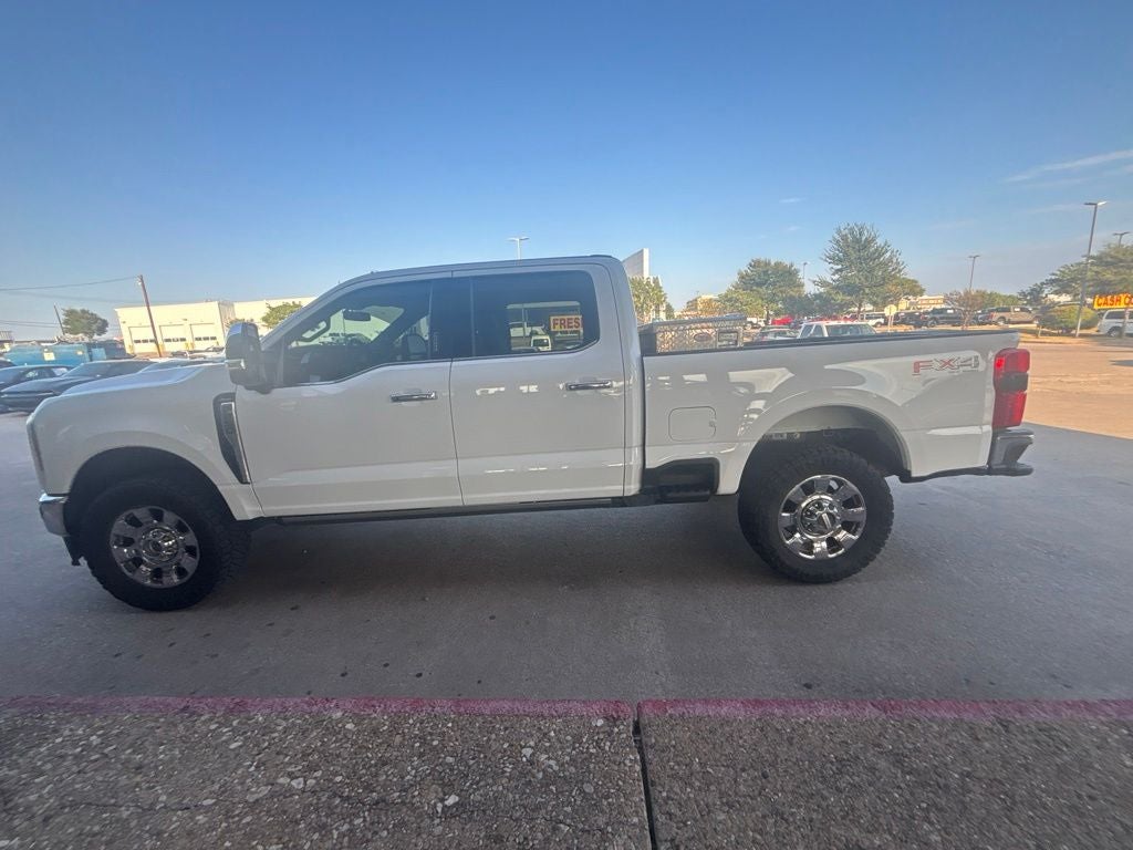 2023 Ford F-250SD Lariat