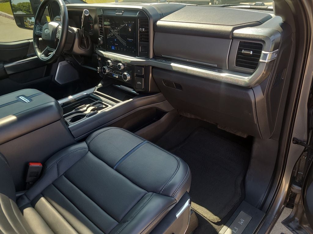 2025 Ford F-250SD Platinum