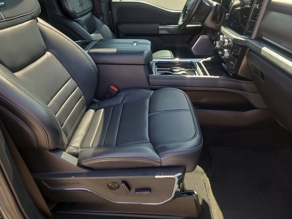 2025 Ford F-250SD Platinum