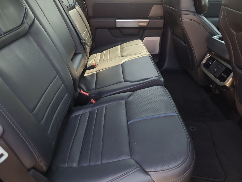 2025 Ford F-250SD Platinum