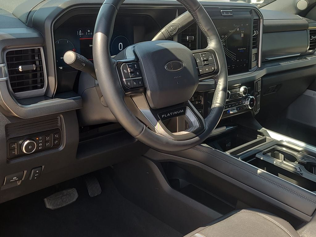 2025 Ford F-250SD Platinum