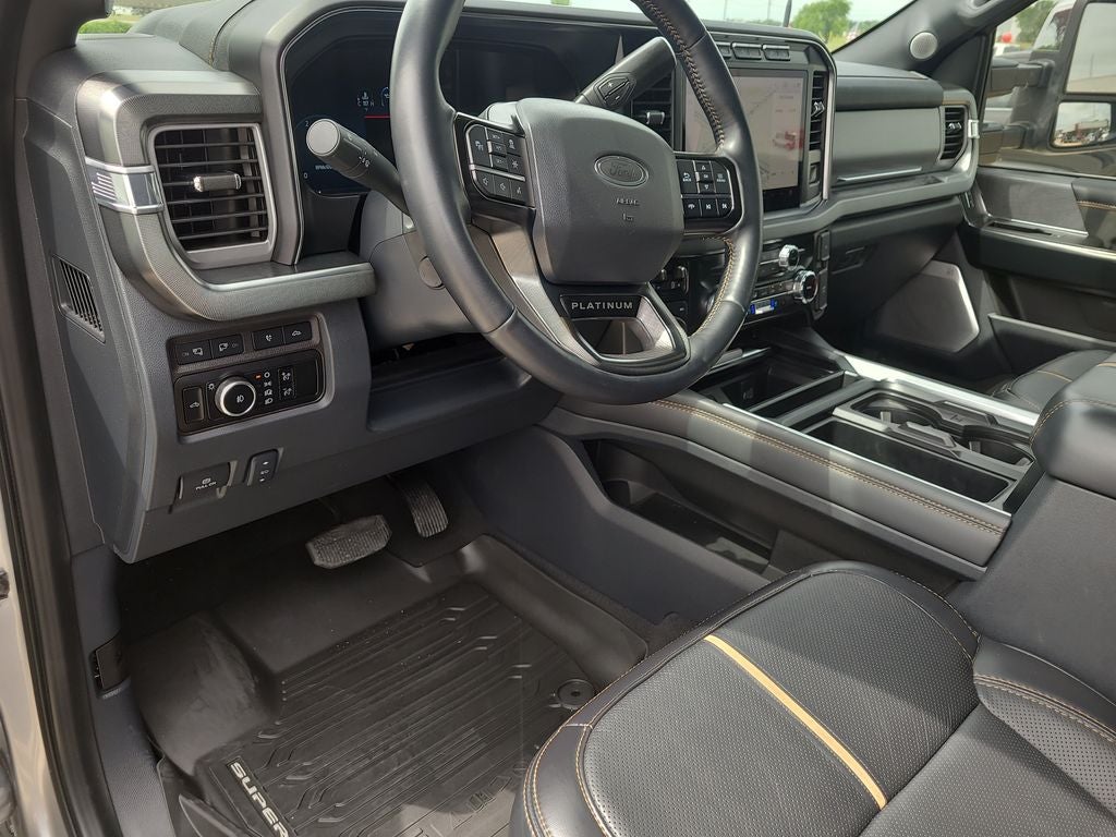 2024 Ford F-250SD Platinum