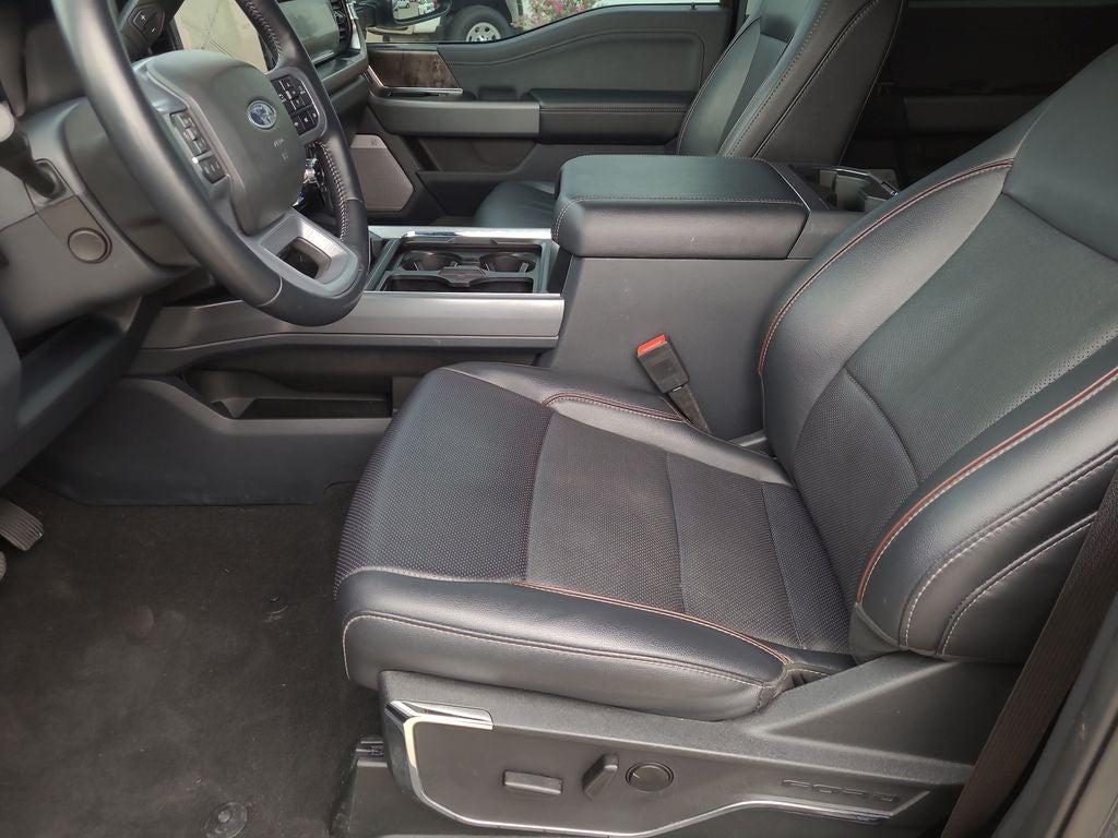 2024 Ford F-350SD Lariat