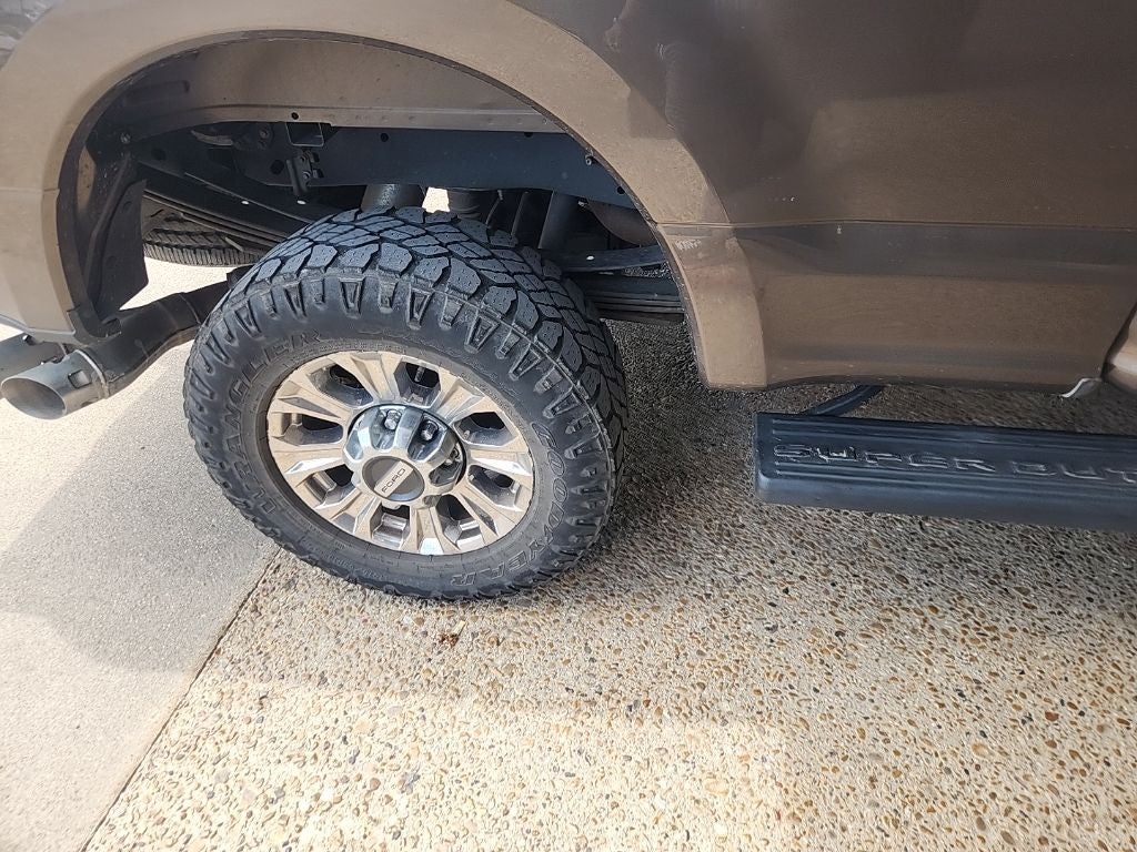 2017 Ford F-350SD Lariat