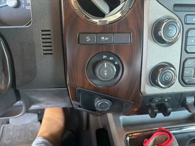 2014 Ford F-350SD Lariat