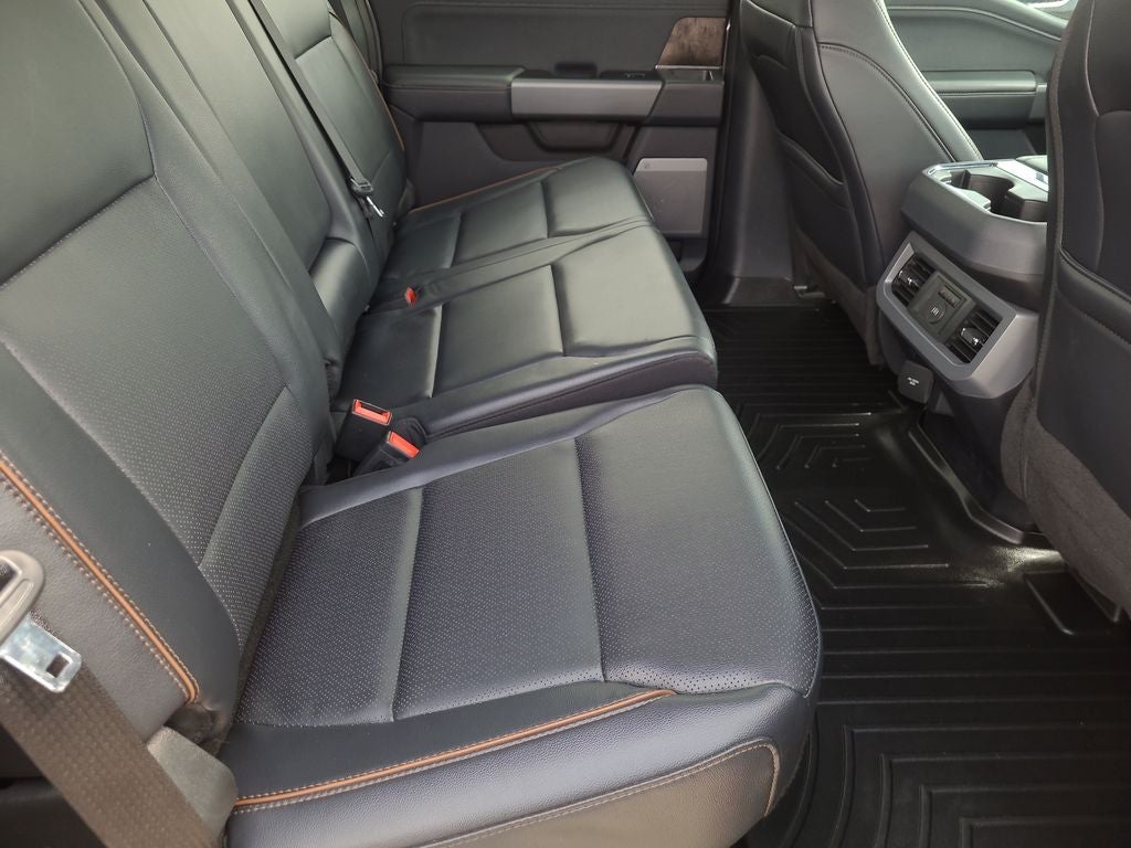 2025 Ford F-350SD Lariat DRW