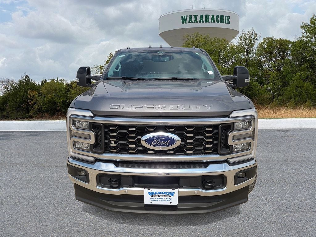 2025 Ford F-350SD Lariat DRW